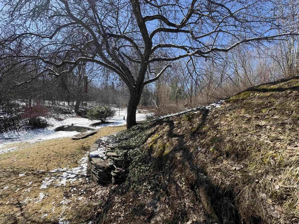 27 Sunset Lane Brookfield VT 05036