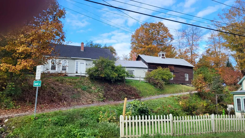 27 Sunset Lane Brookfield VT 05036