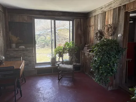 27 Sunset Lane Brookfield VT 05036