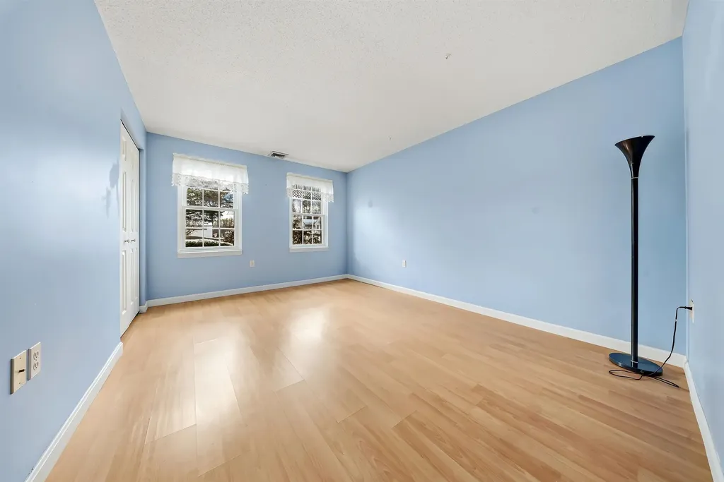29 Windsor Court Keene NH 03431