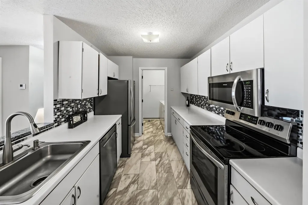 29 Windsor Court Keene NH 03431