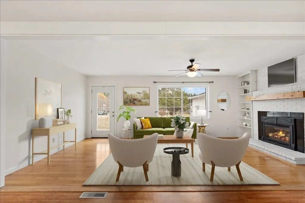 33 Russell Circle Milton VT 05468