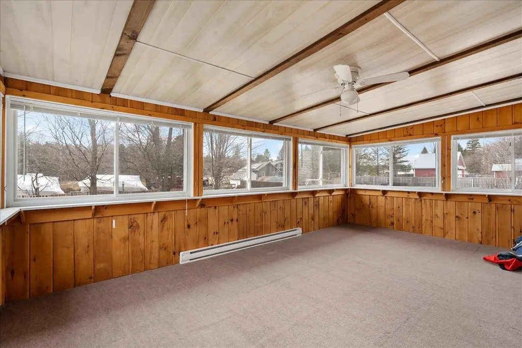 33 Russell Circle Milton VT 05468