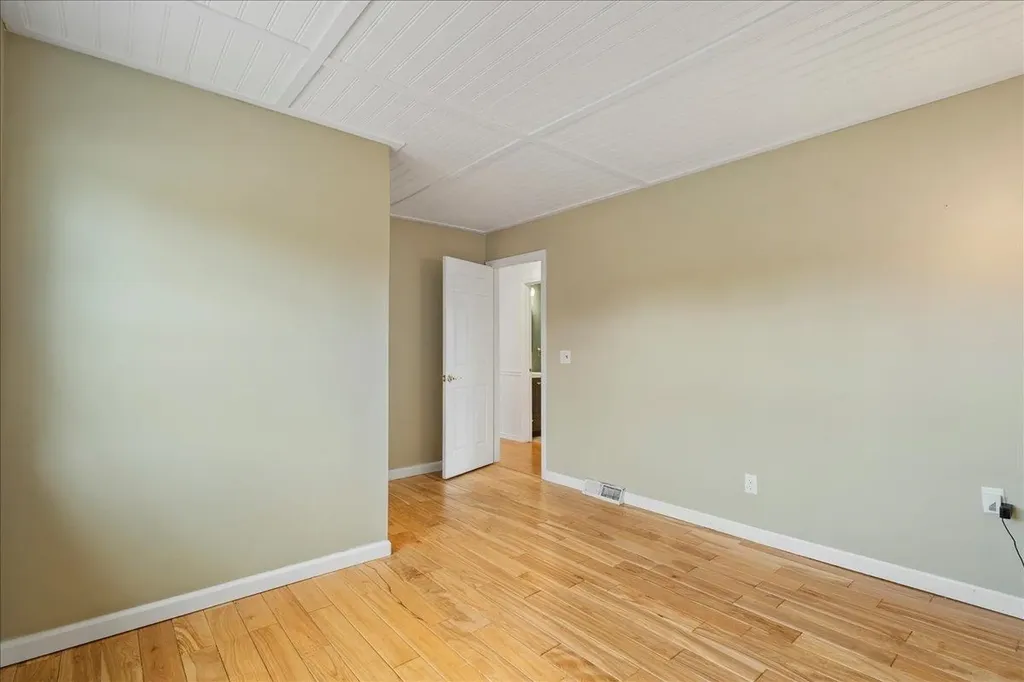 33 Russell Circle Milton VT 05468