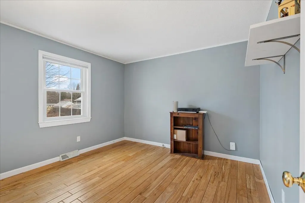 33 Russell Circle Milton VT 05468