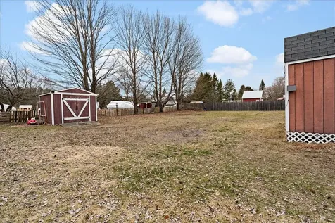 33 Russell Circle Milton VT 05468