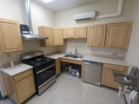 113 West Pearl Street Nashua NH 03060