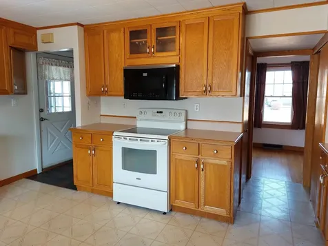 24 Park Street Swanzey NH 03431