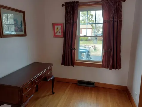 24 Park Street Swanzey NH 03431