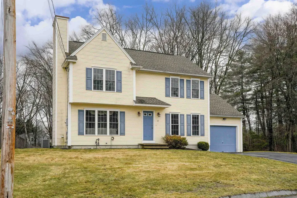 2 Freshwater Court Nashua NH 03060