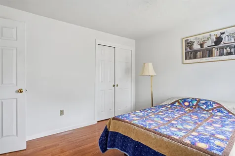 2 Freshwater Court Nashua NH 03060