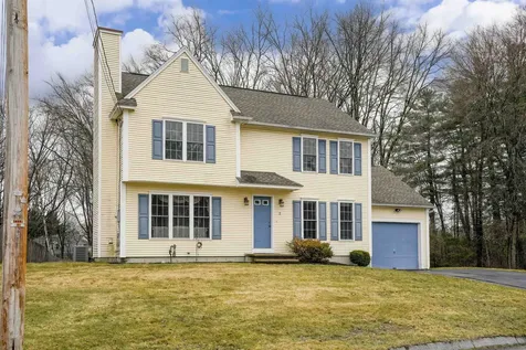 2 Freshwater Court Nashua NH 03060