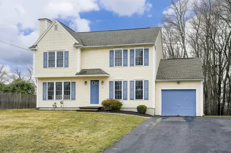 2 Freshwater Court Nashua NH 03060