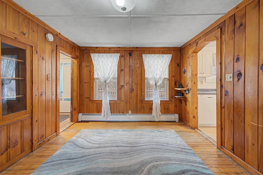 88 Cash Street Croydon NH 03773