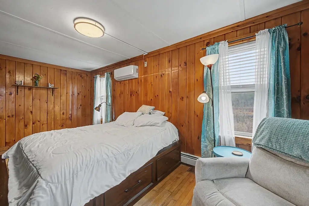 88 Cash Street Croydon NH 03773