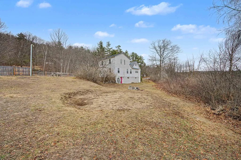 88 Cash Street Croydon NH 03773