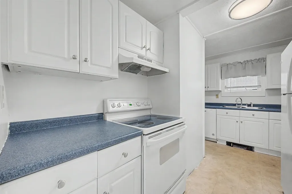 88 Cash Street Croydon NH 03773