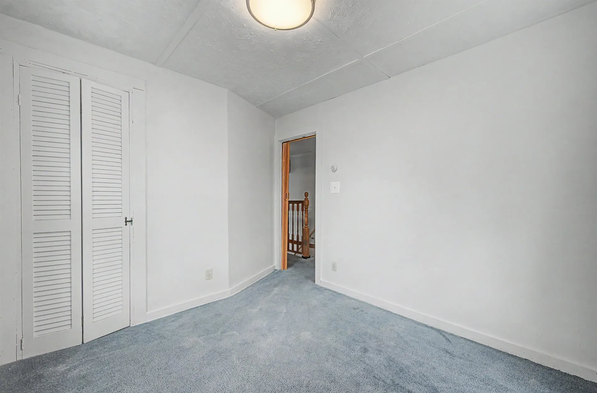 88 Cash Street Croydon NH 03773