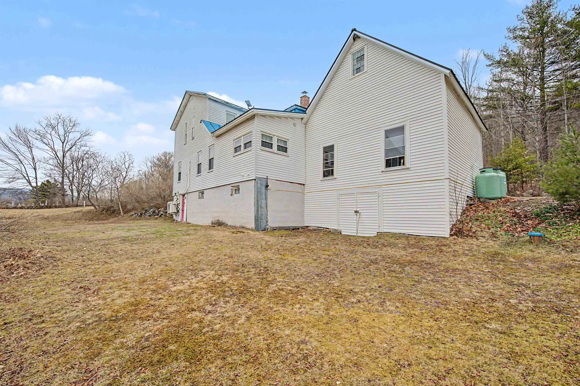 88 Cash Street Croydon NH 03773