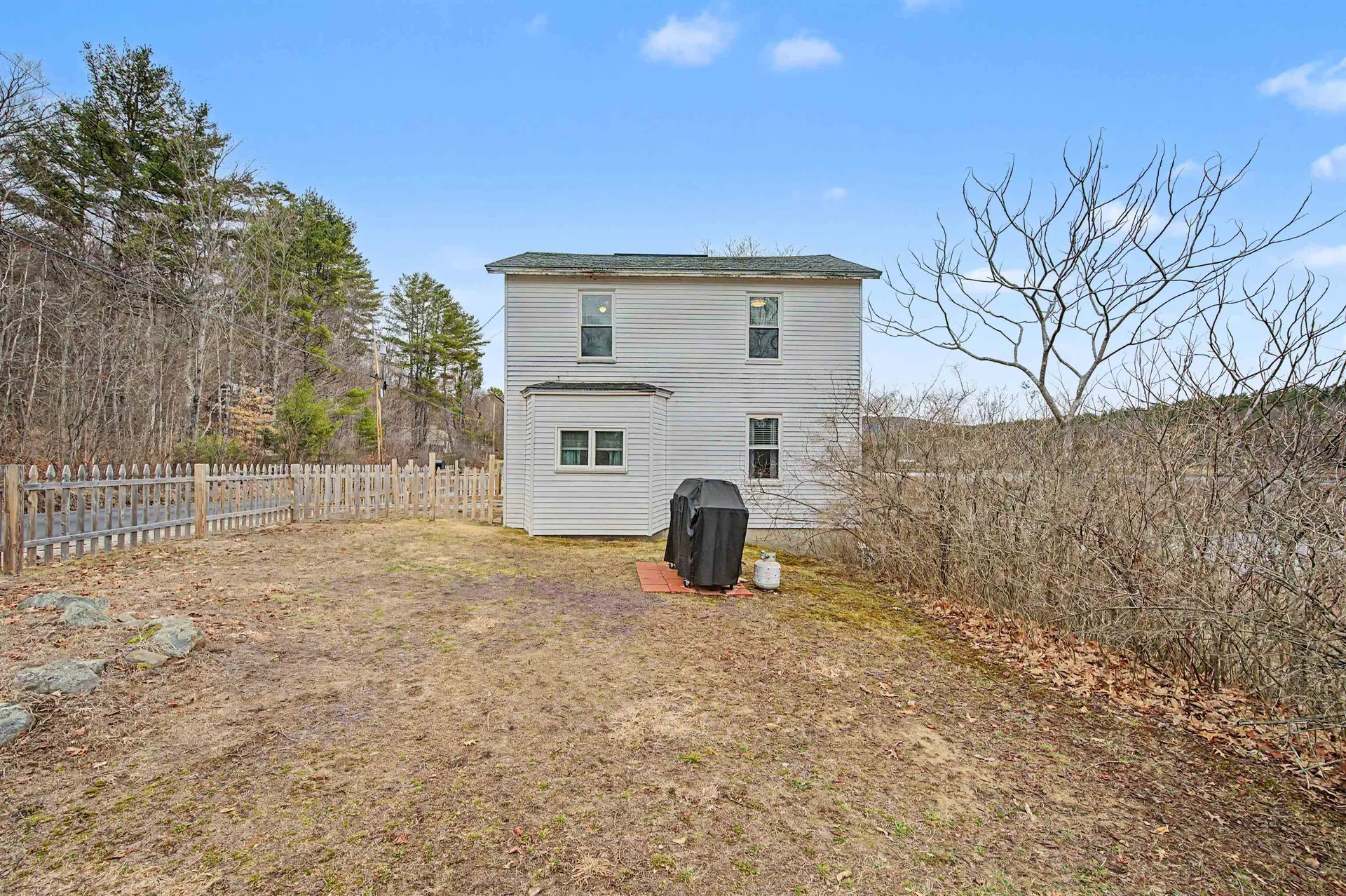 88 Cash Street Croydon NH 03773