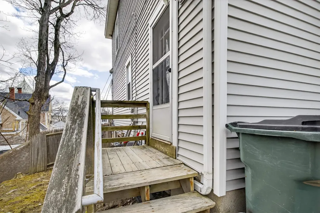 231 Milford Street Manchester NH 03102