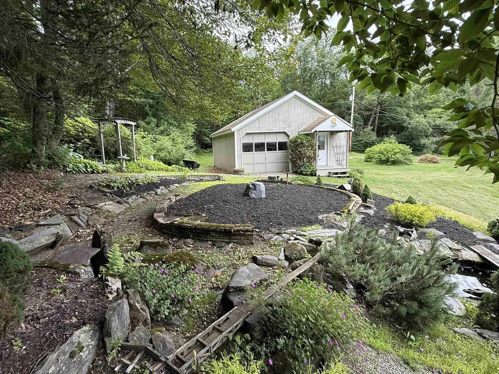 1226 Brainstorm Road Braintree VT 05060