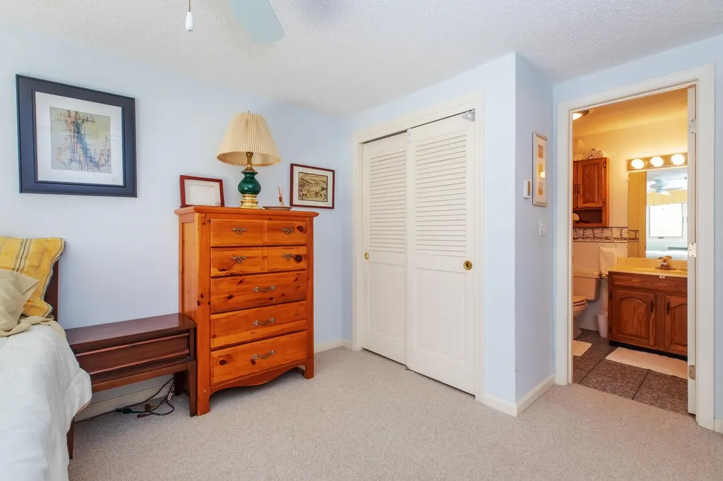 407 Ocean Boulevard Hampton NH 03842