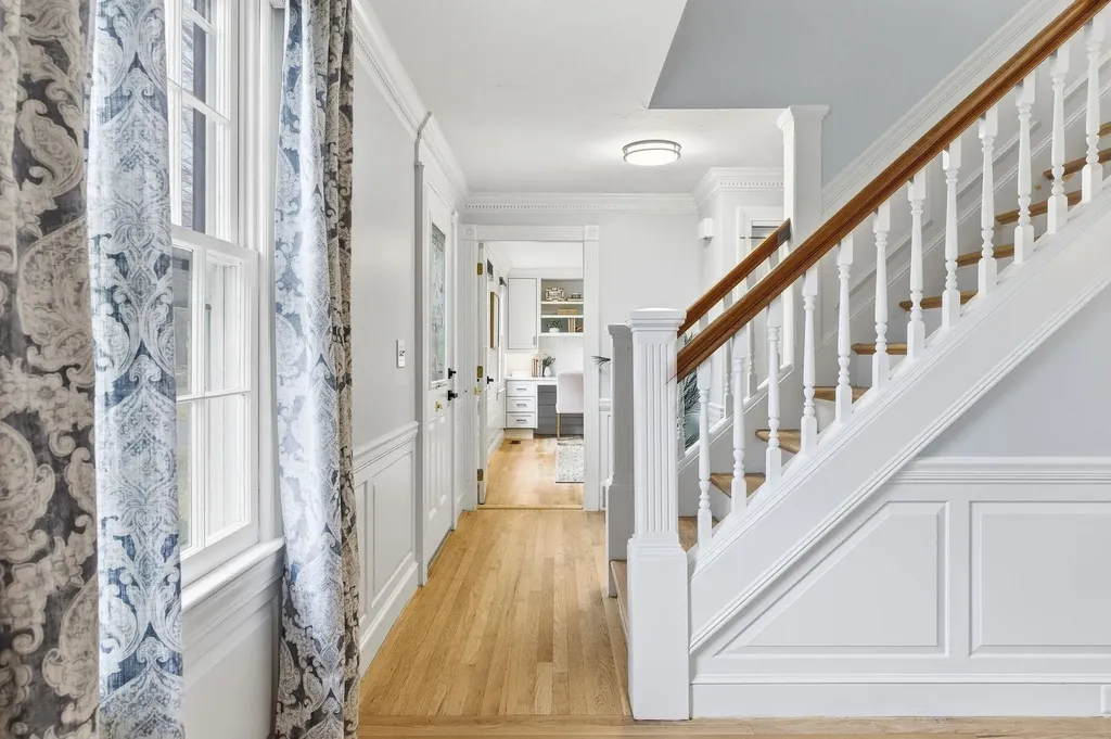 197 Liberty Hill Road Bedford NH 03110-5628