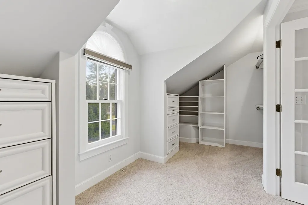 197 Liberty Hill Road Bedford NH 03110-5628