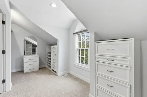 197 Liberty Hill Road Bedford NH 03110-5628