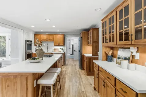 197 Liberty Hill Road Bedford NH 03110-5628