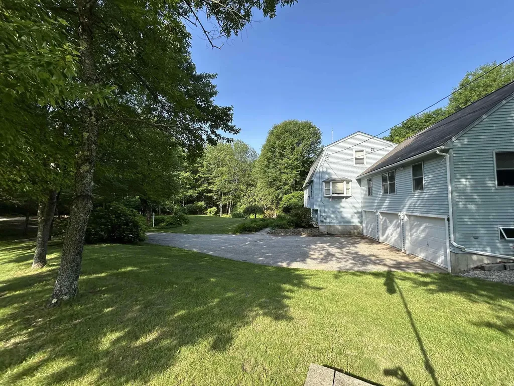 218 Old Turnpike Road Northwood NH 03261