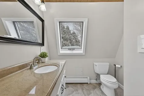 218 Old Turnpike Road Northwood NH 03261