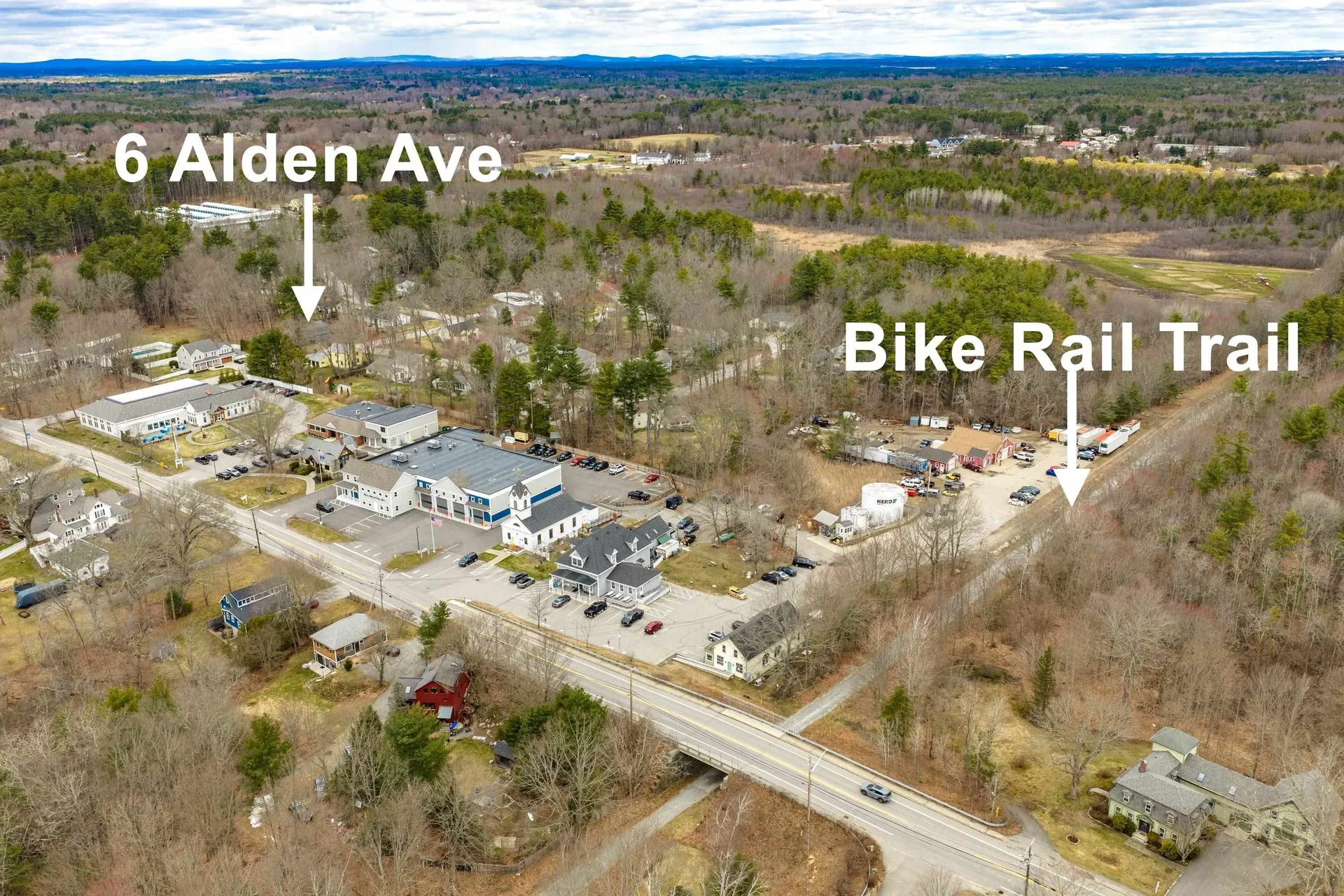 6 Alden Avenue North Hampton NH 03862