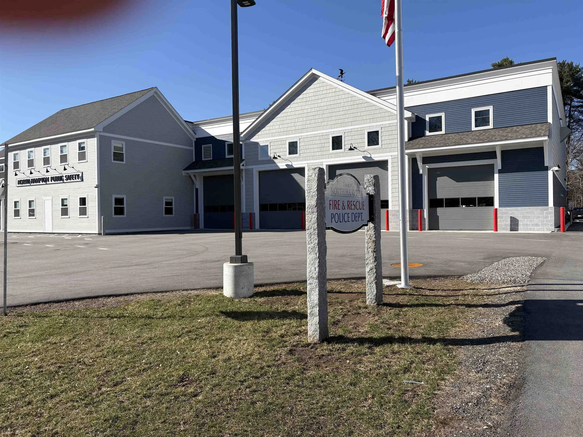 6 Alden Avenue North Hampton NH 03862