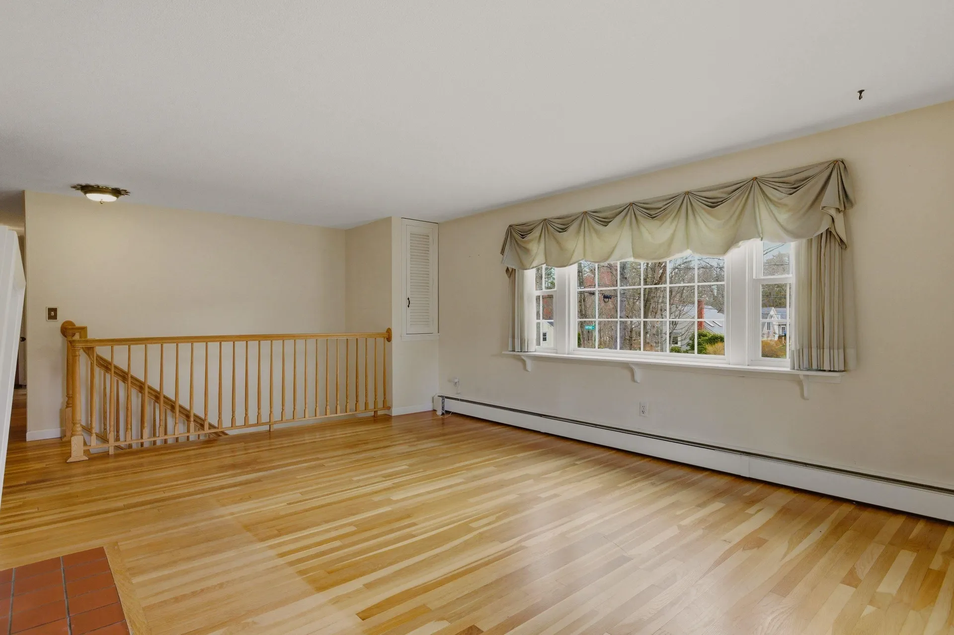 6 Alden Avenue North Hampton NH 03862