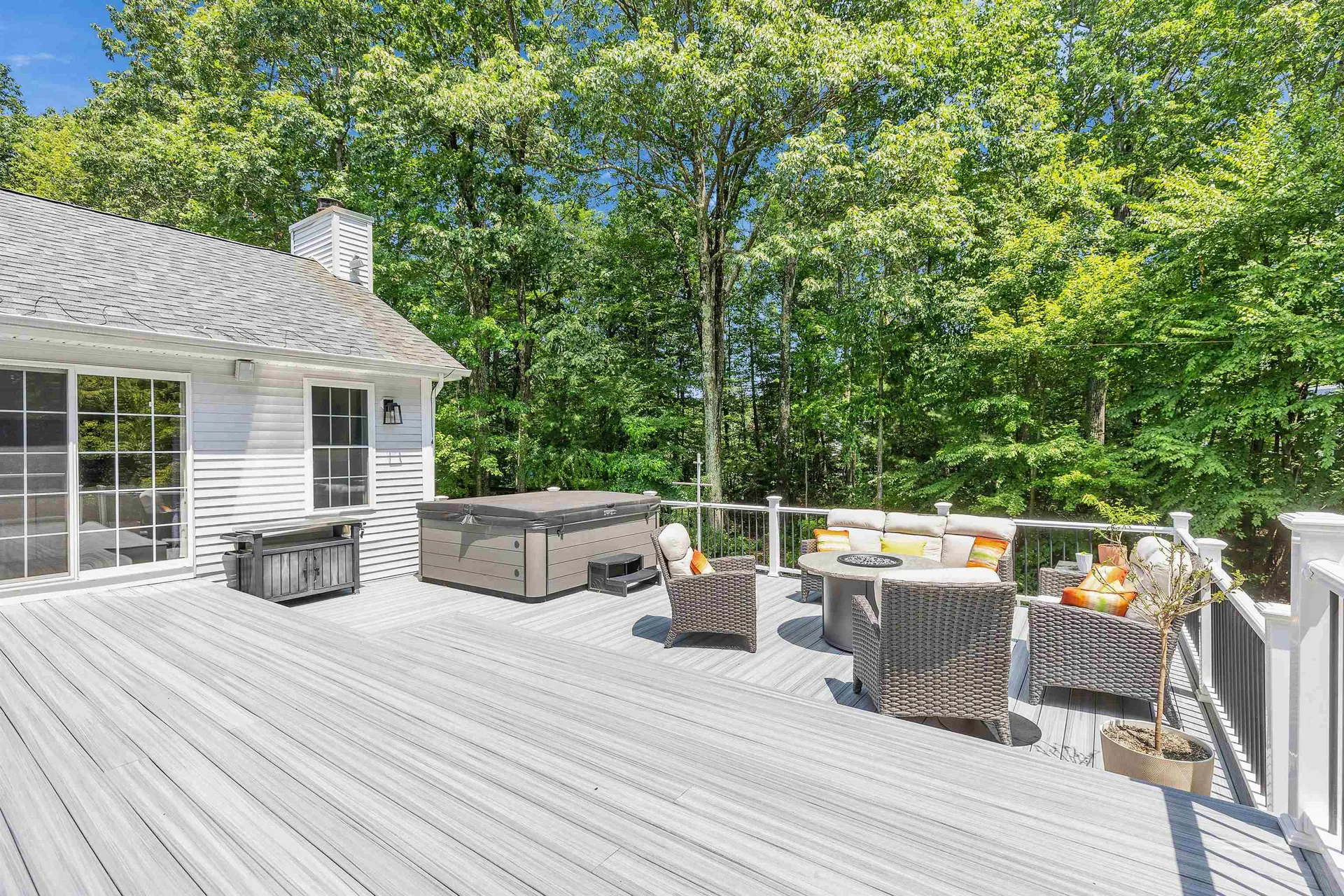 10 Quarry Road Hooksett NH 03106