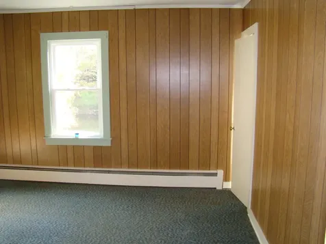 2122 Vt. Route 140 Highway Poultney VT 05764