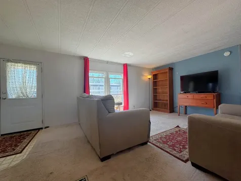 20 Country Way Goffstown NH 03045