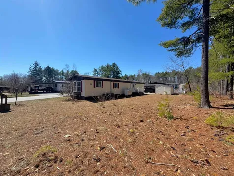 20 Country Way Goffstown NH 03045