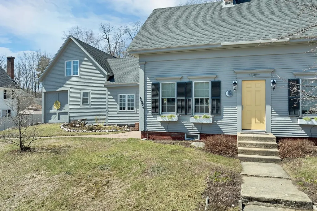 133 Main Street Meredith NH 03253