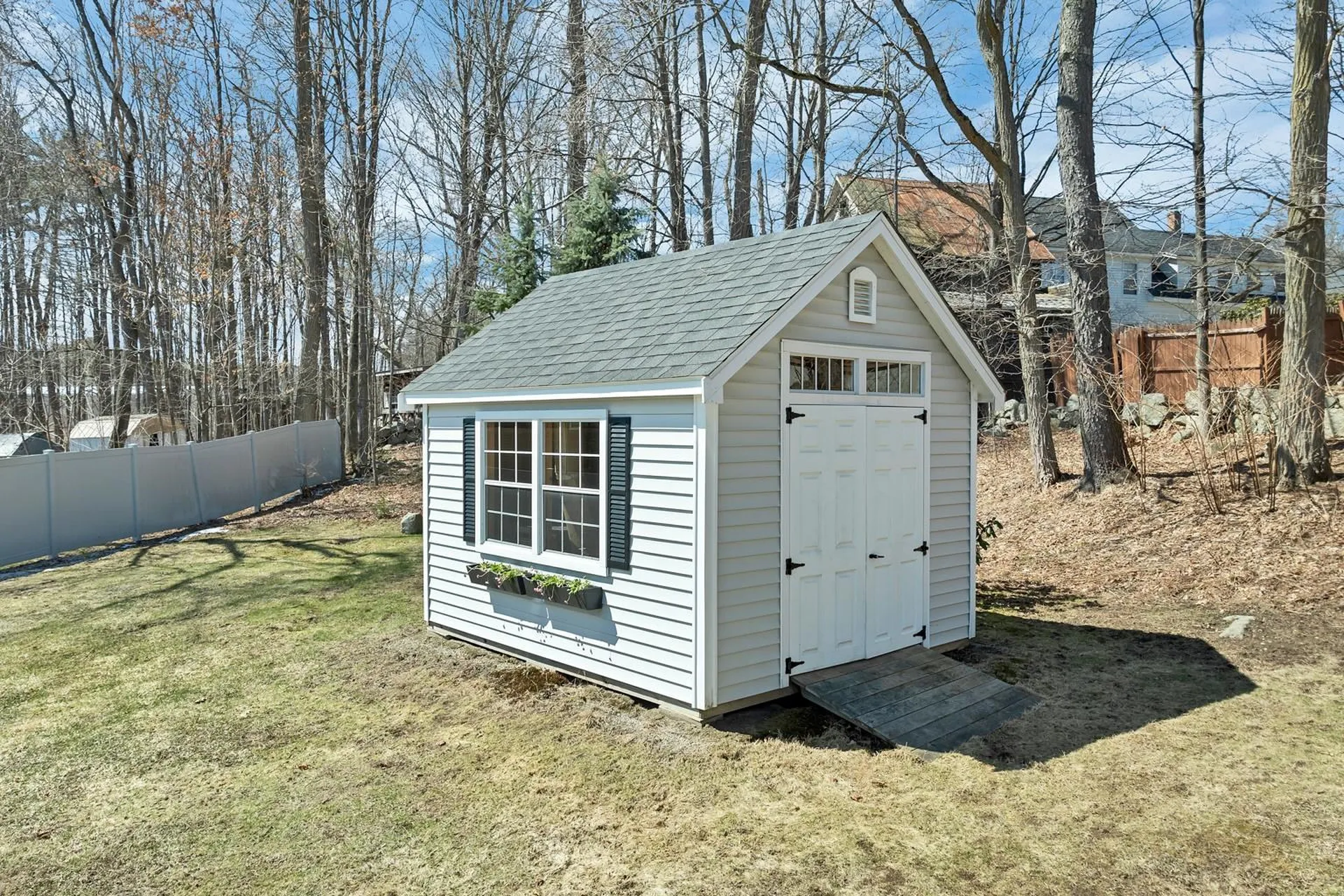 133 Main Street Meredith NH 03253