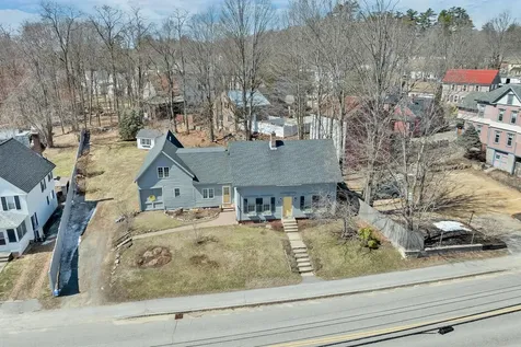 133 Main Street Meredith NH 03253