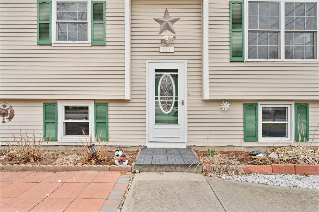 111 Red Oak Drive Colchester VT 05446