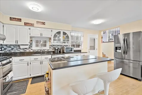 111 Red Oak Drive Colchester VT 05446