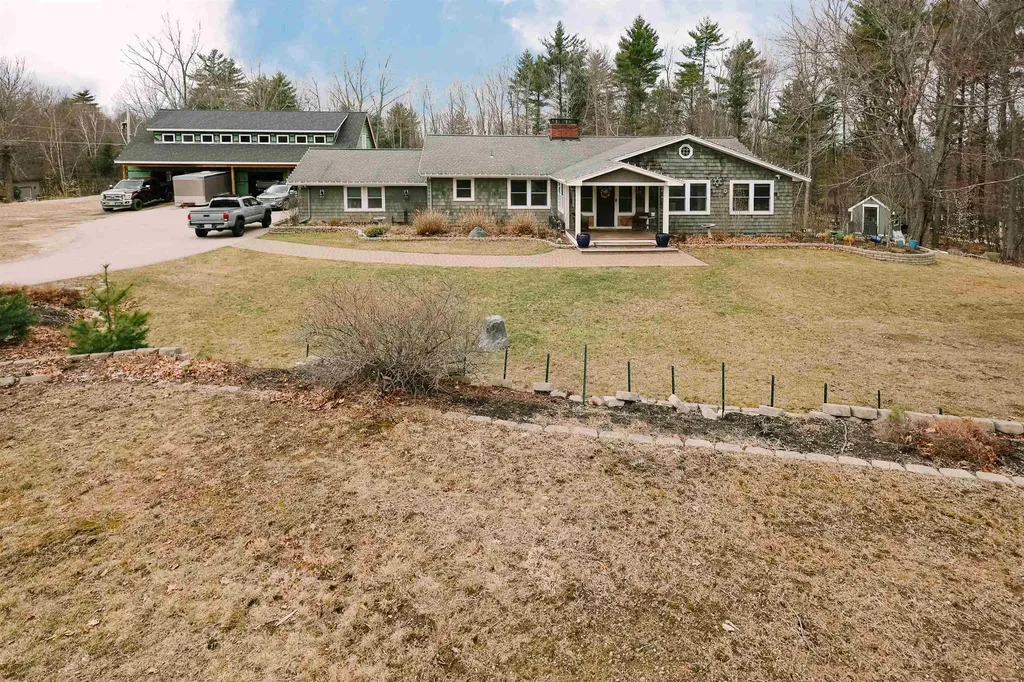 1 Bona Vista Drive Bow NH 03304