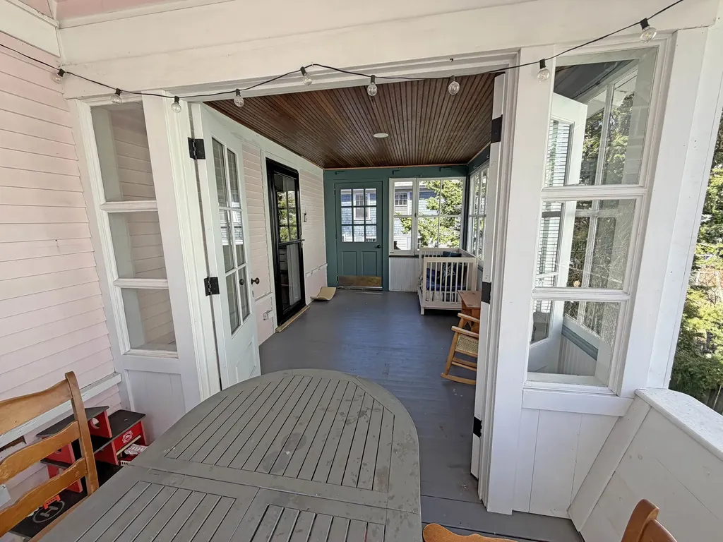 81 Chapin Street Brattleboro VT 05301