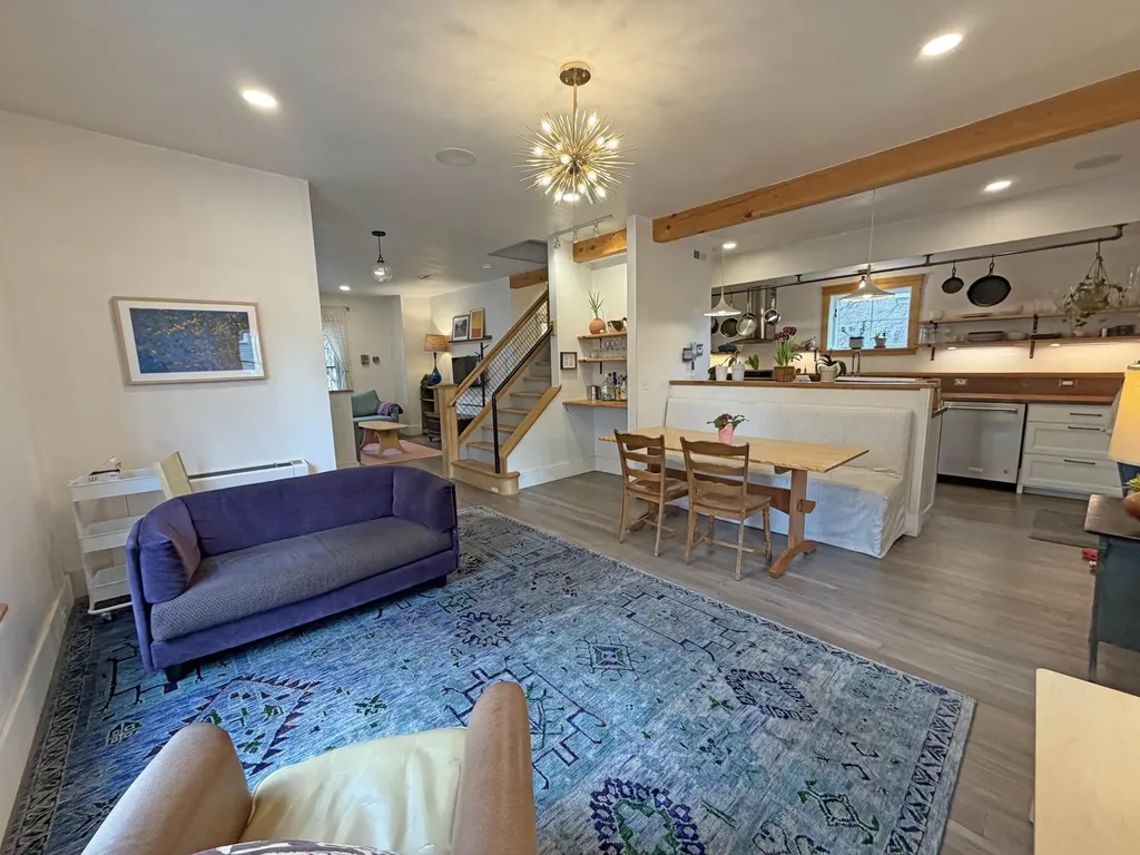 81 Chapin Street Brattleboro VT 05301