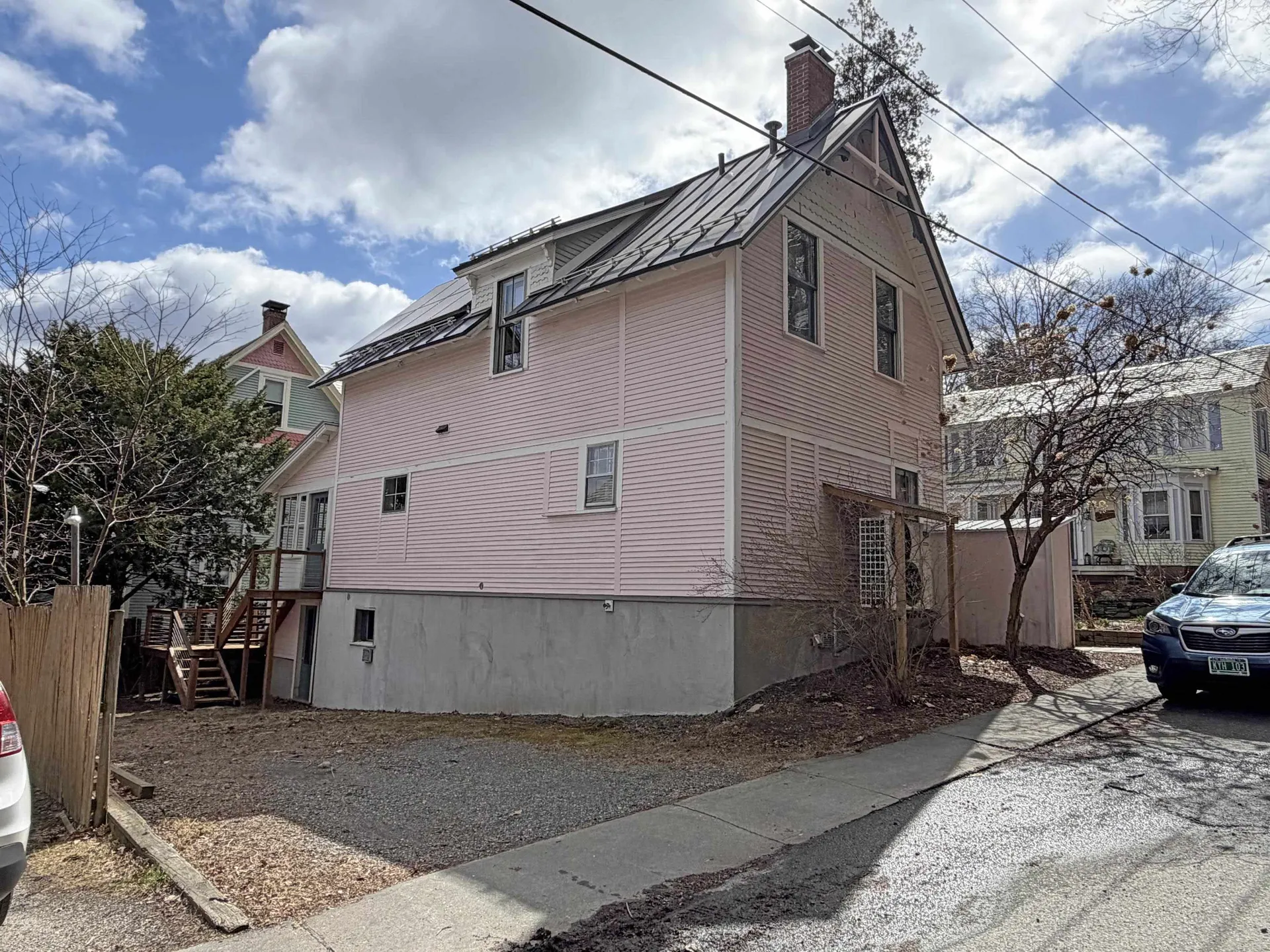 81 Chapin Street Brattleboro VT 05301