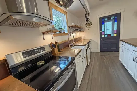 81 Chapin Street Brattleboro VT 05301